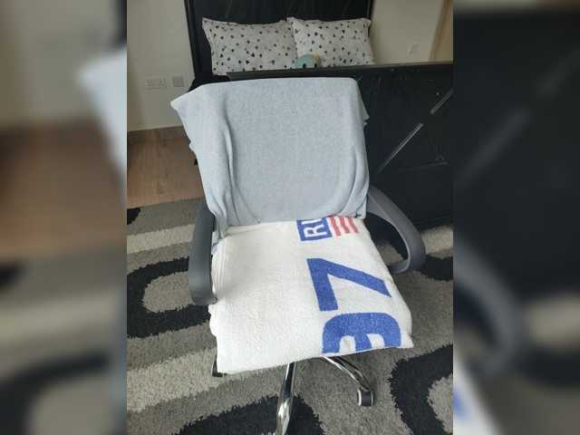 Pastelpeach33-1 live cam preview