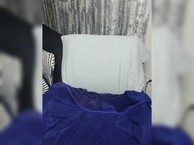 Pastelpeach33-1 live cam preview