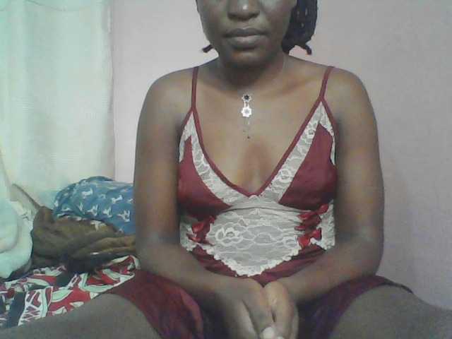 Malaika1 live cam preview