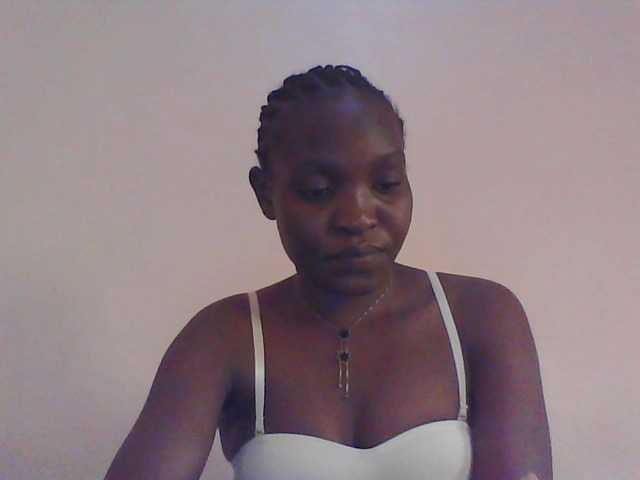 Malaika1 live cam on BongaCams