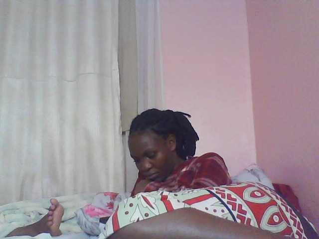 Malaika1 live cam preview