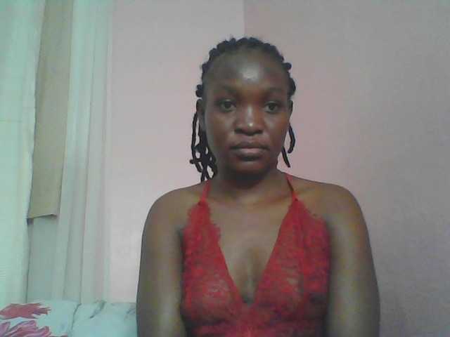 Malaika1 live cam on BongaCams