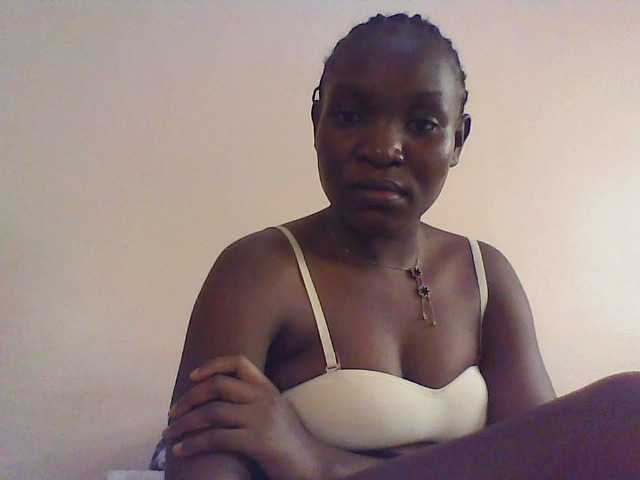 Malaika1 live cam on BongaCams