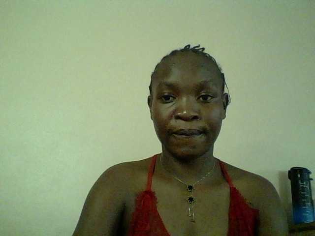 Malaika1 live cam on BongaCams