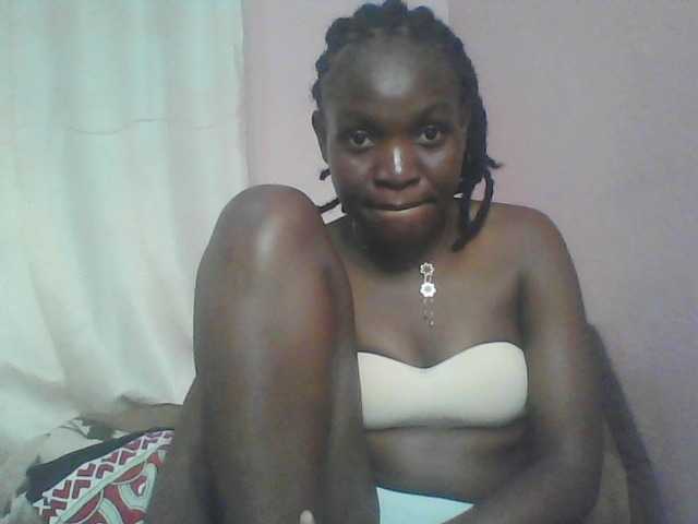 Malaika1 live cam on BongaCams