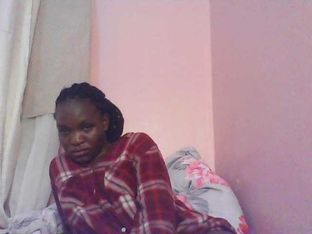 Malaika1 live cam on BongaCams