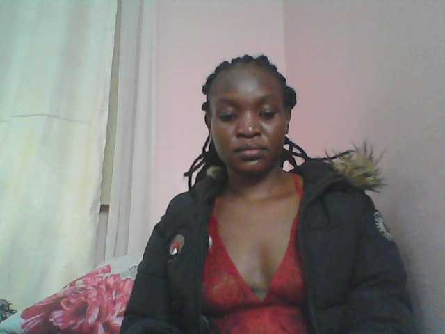 Malaika1 live cam on BongaCams