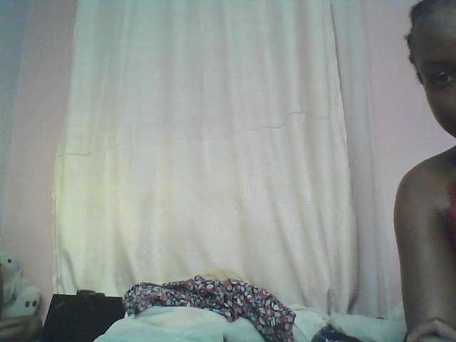 Malaika1 live cam on BongaCams