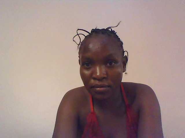 Malaika1 live cam on BongaCams