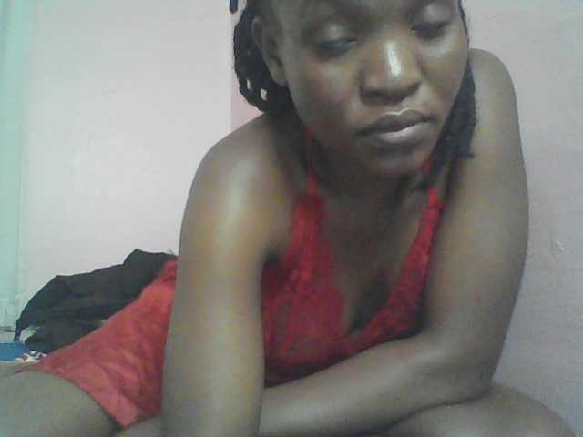 Malaika1 live cam on BongaCams