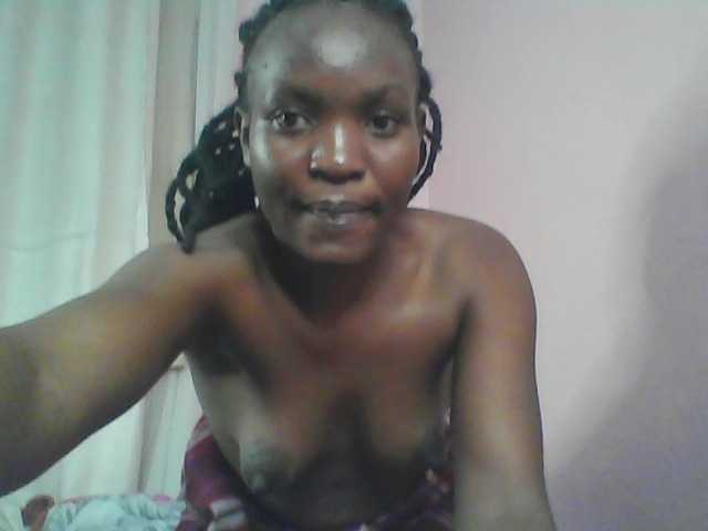 Malaika1 live cam preview