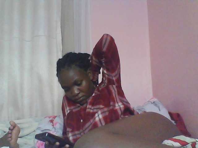 Malaika1 live cam preview