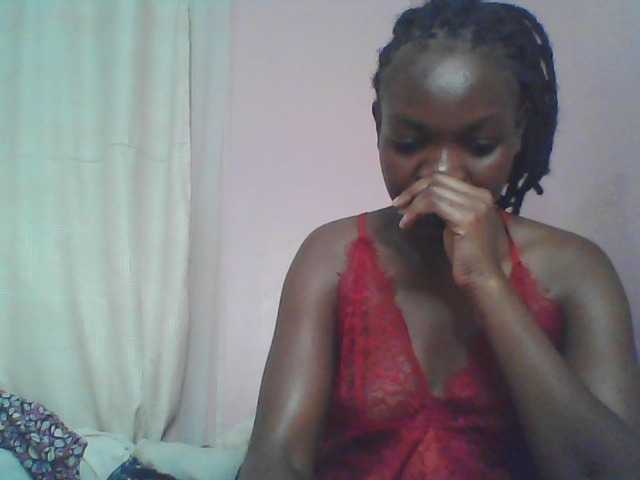 Malaika1 live cam preview