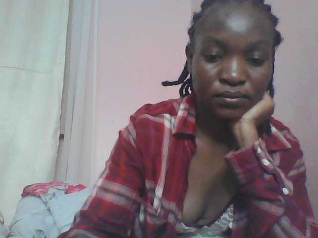 Malaika1 live cam preview