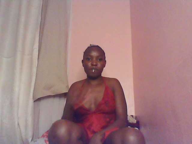 Malaika1 live cam on BongaCams