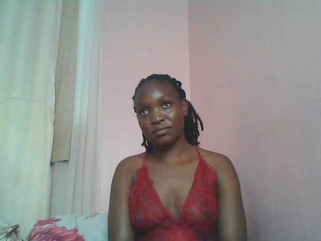Malaika1 live cam preview