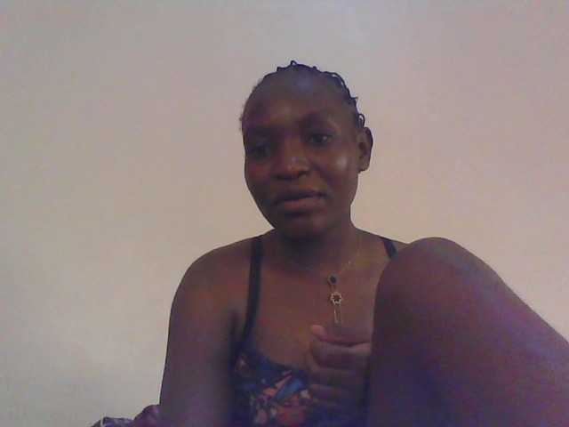 Malaika1 live cam on BongaCams