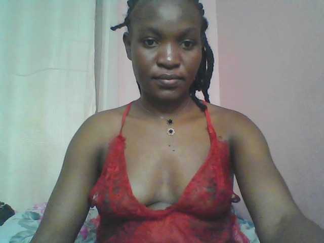 Malaika1 live cam on BongaCams