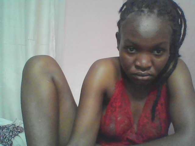 Malaika1 live cam preview