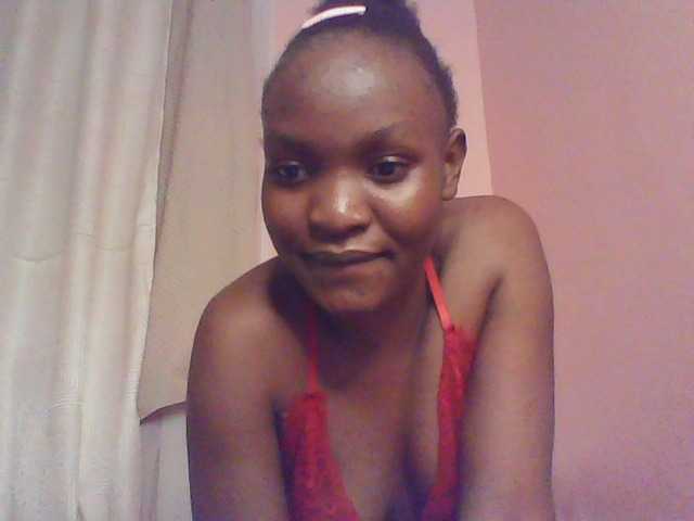 Malaika1 live cam on BongaCams
