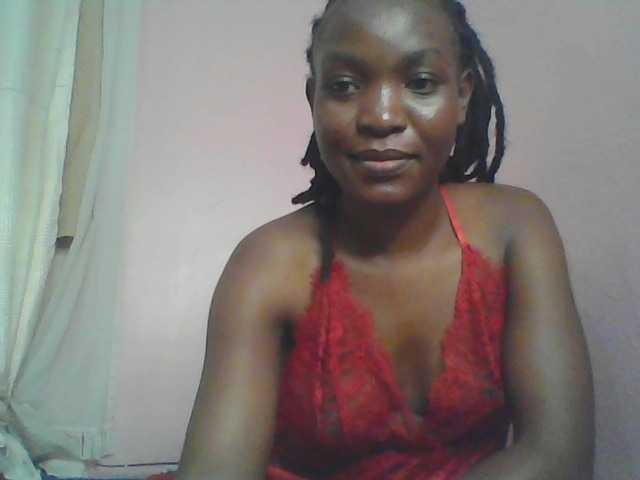Malaika1 live cam on BongaCams