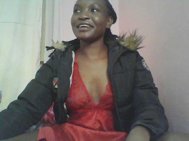 Malaika1 live cam on BongaCams