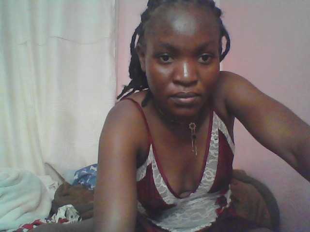 Malaika1 live cam on BongaCams