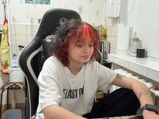 RavenLilleberg live cam on BongaCams