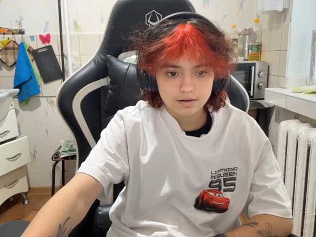 RavenLilleberg live cam on BongaCams