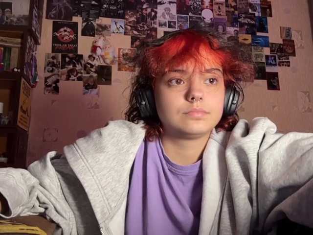 RavenLilleberg live cam on BongaCams
