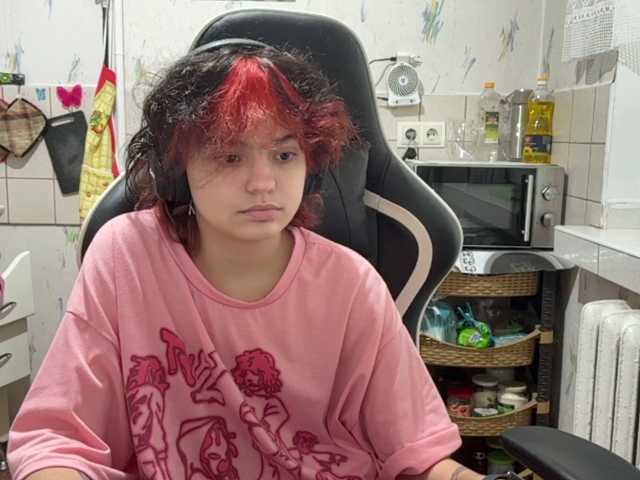 RavenLilleberg live cam on BongaCams