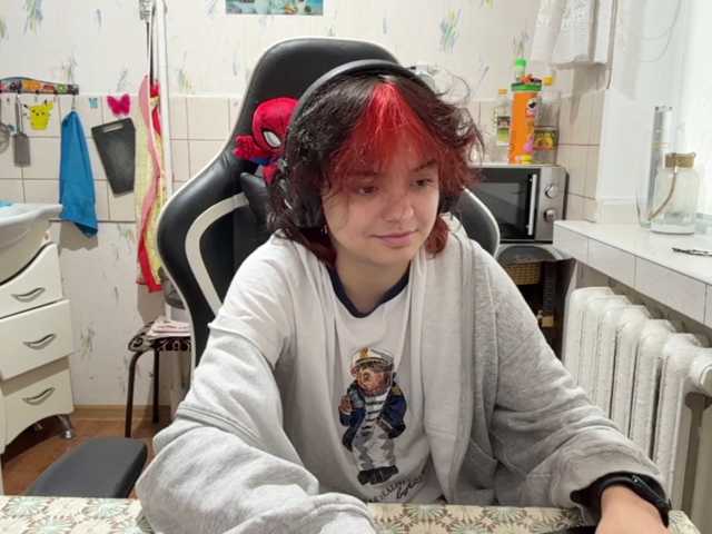 RavenLilleberg live cam on BongaCams