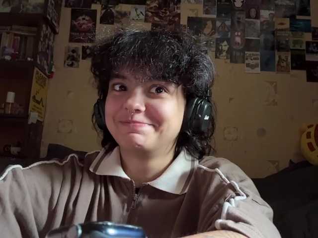 RavenLilleberg live cam on BongaCams