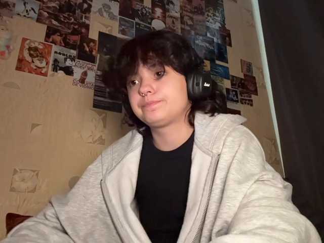 RavenLilleberg live cam on BongaCams