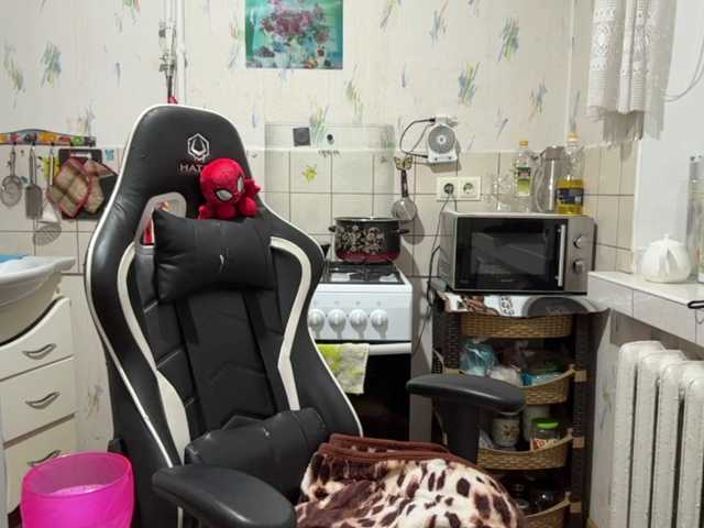 RavenLilleberg live cam on BongaCams