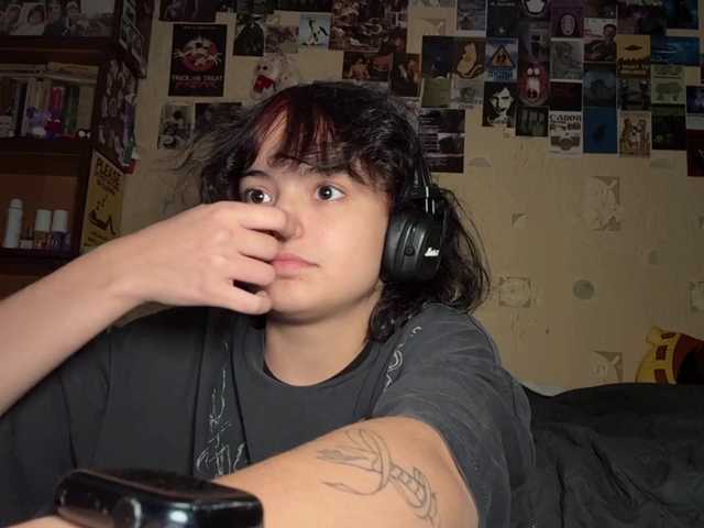 RavenLilleberg live cam on BongaCams