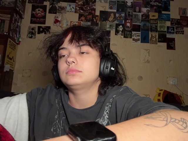 RavenLilleberg live cam on BongaCams