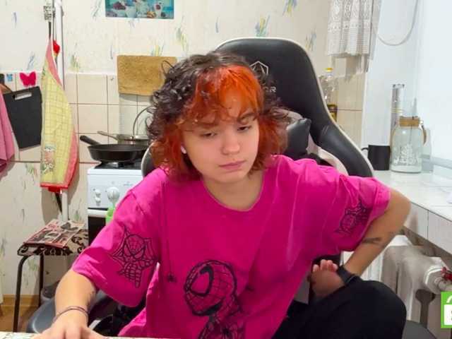 RavenLilleberg live cam on BongaCams