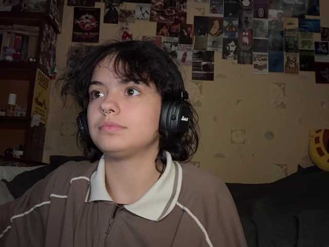 RavenLilleberg live cam on BongaCams