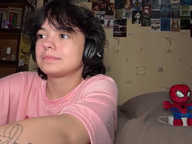 RavenLilleberg live cam on BongaCams