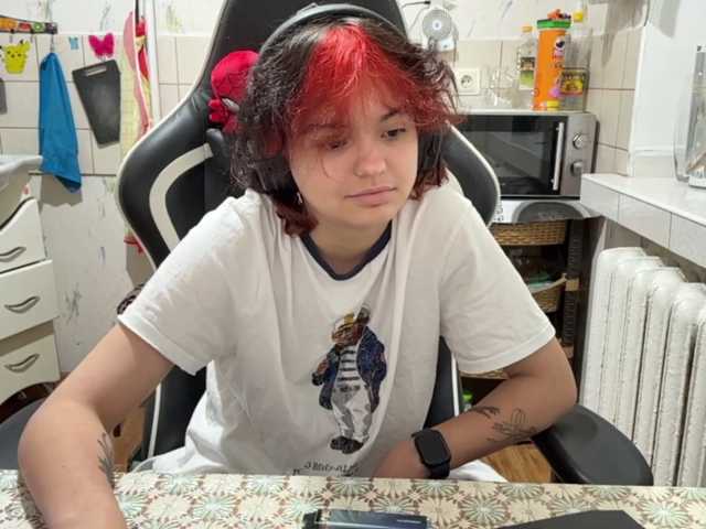 RavenLilleberg live cam on BongaCams