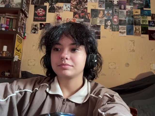 RavenLilleberg live cam on BongaCams