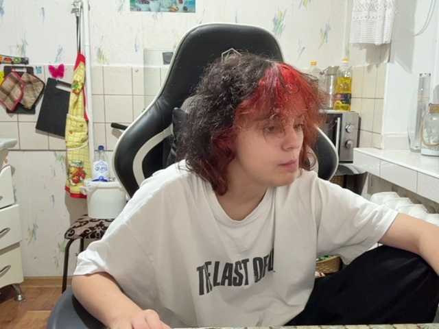 RavenLilleberg live cam on BongaCams