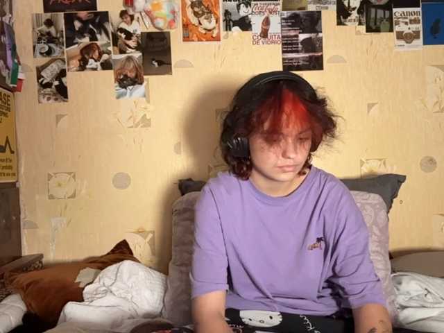 RavenLilleberg live cam on BongaCams