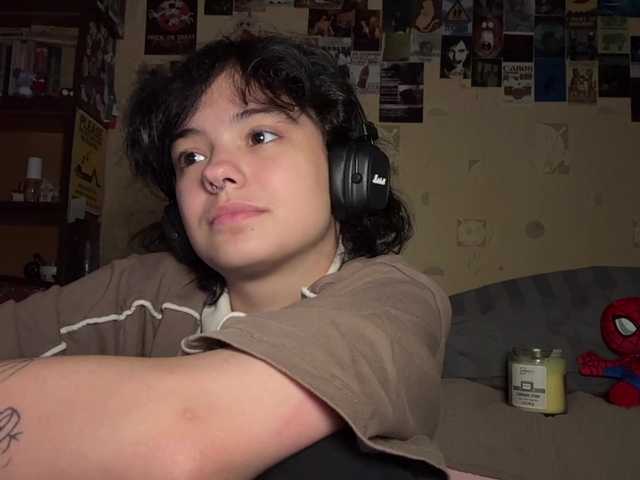 RavenLilleberg live cam on BongaCams