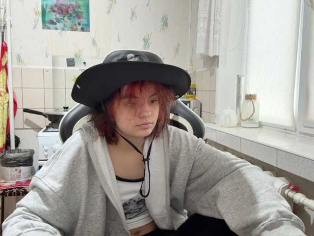 RavenLilleberg live cam on BongaCams