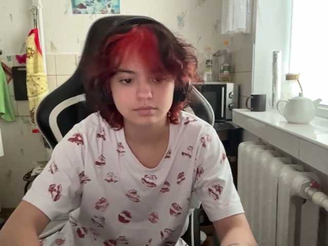 RavenLilleberg live cam on BongaCams