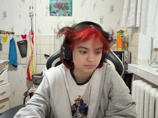 RavenLilleberg live cam on BongaCams