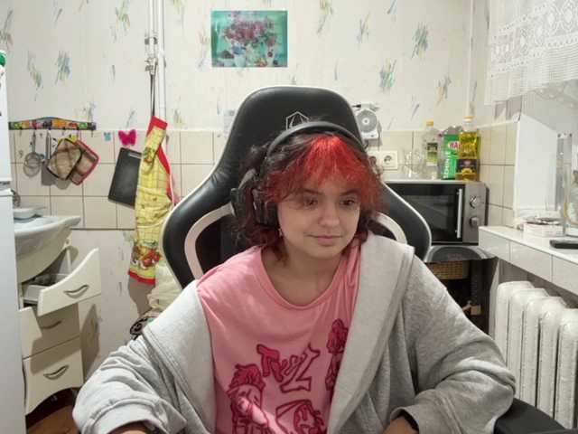 RavenLilleberg live cam on BongaCams