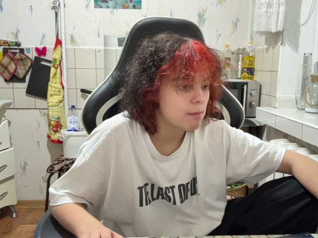 RavenLilleberg live cam on BongaCams